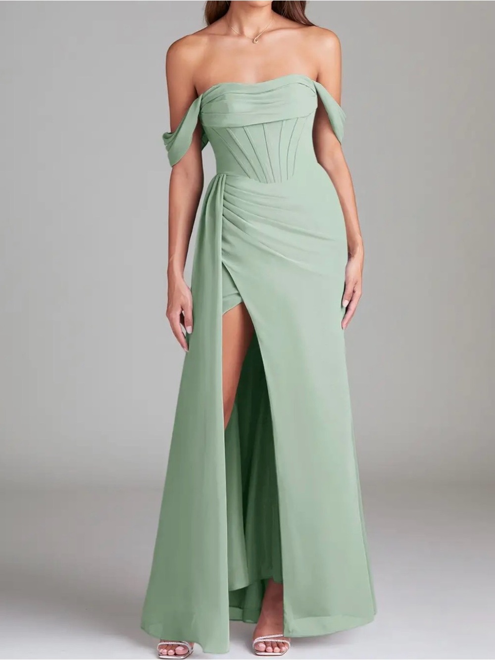 Azazie Amyra
Agave Sheath Off the Shoulder Chiffon Convertible Dress